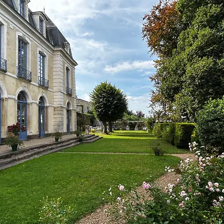 Demeure Jousset Des Berries Le Mans