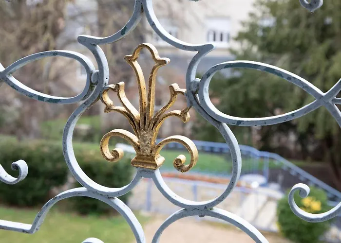 Demeure Jousset Des Berries Le Mans